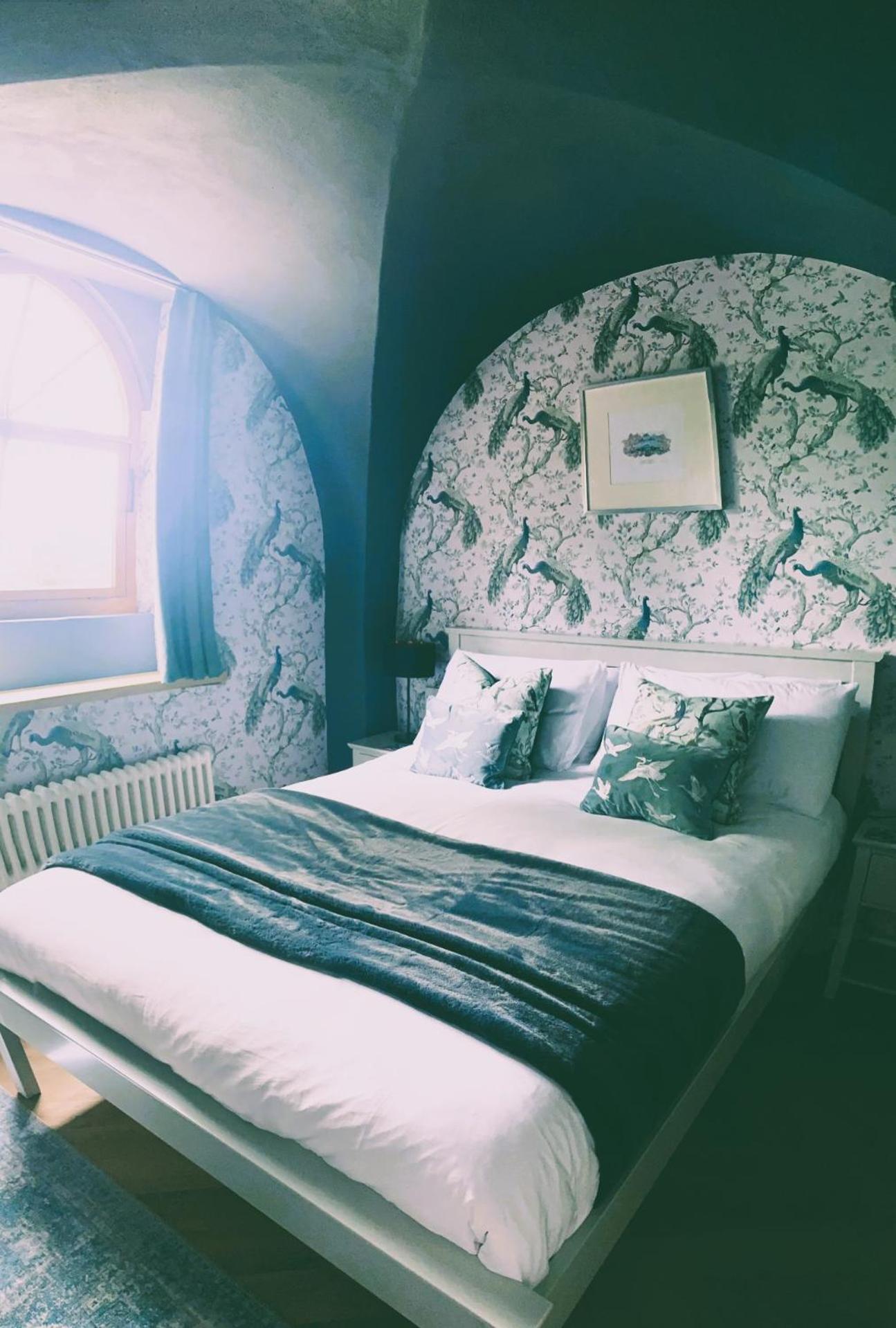 Stay In A Castle! Unique & Luxurious Historical Apartment, Self Contained, Free Parking & Wi-Fi Честер Экстерьер фото